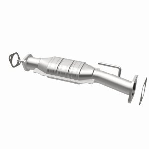 Chevrolet Traverse Catalytic Converter - Magnaflow - Direct Fit - `09-`17 Chevrolet Traverse Catalytic Converter - Magnaflow - Direct Fit - `09-`17