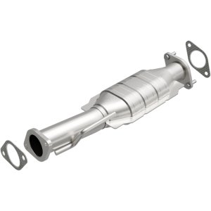 Chevrolet Traverse Catalytic Converter - Magnaflow - Direct Fit - `09-`17 Chevrolet Traverse Catalytic Converter - Magnaflow - Direct Fit - `09-`17