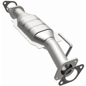 Chevrolet Traverse Catalytic Converter - Magnaflow - Direct Fit - `09-`17 Chevrolet Traverse Catalytic Converter - Magnaflow - Direct Fit - `09-`17