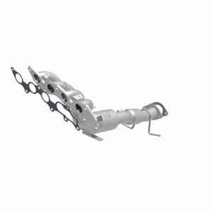 Mazda 3 Catalytic Converter - Magnaflow - Direct-Fit, OEM Grade, Manifold - `04-`09