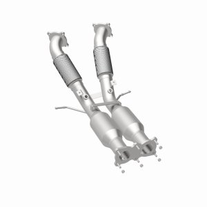 Volvo XC70 Catalytic Converter - Magnaflow - Direct-Fit - `08-`09 Volvo XC70 Catalytic Converter - Magnaflow - Direct-Fit - `08-`09