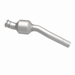 Volkswagen Jetta Catalytic Converter - Magnaflow - OEM Grade Direct-Fit - `10-`14