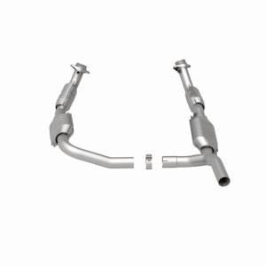 Ford E-250 Catalytic Converter - Magnaflow - Direct Fit - `07-`08