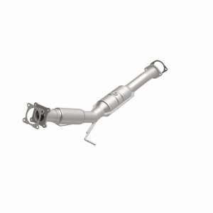 Volvo V70 Catalytic Converter - Magnaflow - OEM Grade Direct-Fit - `03-`07