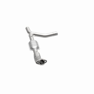 Ford E-150 Catalytic Converter - Passenger Side - Magnaflow - OEM Grade Direct-Fit - `00-`02
