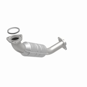 Pontiac G8 Catalytic Converter - Magnaflow - OEM Grade Direct-Fit - `08-`09