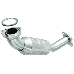 Pontiac G8 Catalytic Converter - Magnaflow - OEM Grade Direct-Fit - `08-`09
