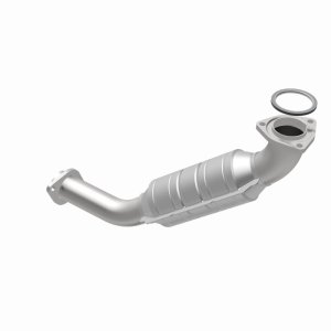 Pontiac G8 Catalytic Converter - Magnaflow - OEM Grade Direct-Fit - `08-`09