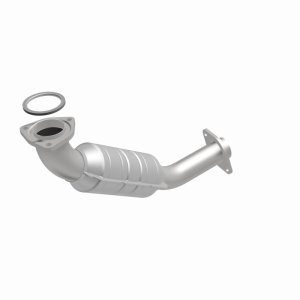 Pontiac G8 Catalytic Converter - Magnaflow - OEM Grade Direct-Fit - `08-`09