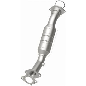 Buick Lucerne Catalytic Converter - Magnaflow - Direct Fit - 2008