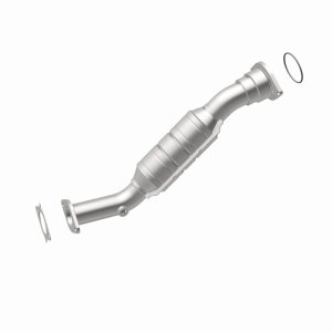 Buick Lucerne Catalytic Converter - Magnaflow - Direct Fit - 2008