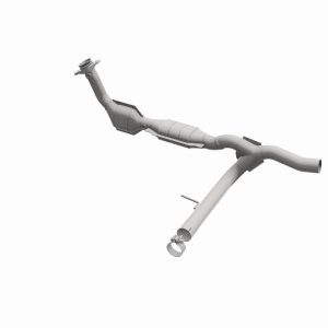 Ford F-150 Catalytic Converter - Magnaflow - OEM Grade Direct-Fit - `04-`08