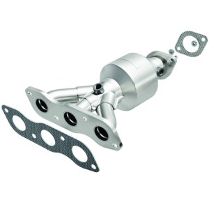 Mitsubishi Outlander Performance Exhaust - Magnaflow - OEM Grade Direct-Fit Catalytic Converter - `07-`09