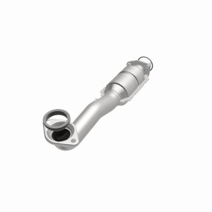 Honda CR-V Catalytic Converter - Magnaflow - OEM Grade Direct-Fit - `10-`11 Honda CR-V Catalytic Converter - Magnaflow - OEM Grade Direct-Fit - `10-`11