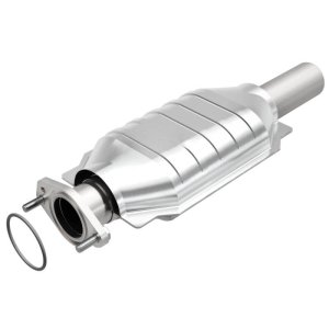 Ford Fusion Catalytic Converter - Magnaflow - OEM Grade Direct-Fit - `10-`12