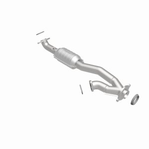 Lexus GX460 Catalytic Converter - Magnaflow - OEM Grade Direct-Fit - `10-`19