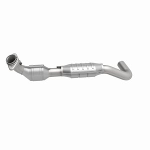 Lincoln Navigator Catalytic Converter - Magnaflow - OEM Grade Direct-Fit, Federal/EPA Compliant, 409 Stainless Steel - `03-`04