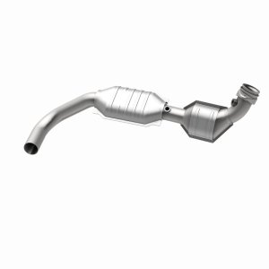 Lincoln Navigator Catalytic Converter - Magnaflow - OEM Grade Direct-Fit, Federal/EPA Compliant, 409 Stainless Steel - `03-`04