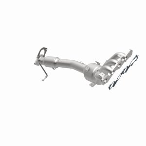 Mazda 3 Catalytic Converter - Magnaflow - Direct-Fit - `10-`13