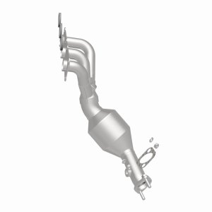 BMW X3 Catalytic Converter - Rear Manifold - Magnaflow - OEM Grade, Direct-Fit - `07-`10
