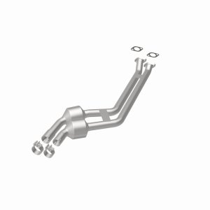 BMW X3 Catalytic Converter - Magnaflow - OEM Grade Direct-Fit - `07-`10