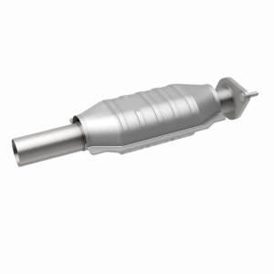 Ford Taurus Catalytic Converter - Magnaflow - OEM Grade Direct-Fit - `08-`09