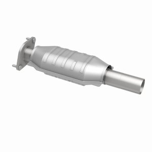 Ford Taurus Catalytic Converter - Magnaflow - OEM Grade Direct-Fit - `08-`09