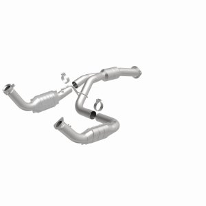 Chevrolet Silverado 2500 Catalytic Converter - Magnaflow - Direct-Fit - `11-`19