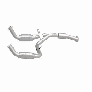 Chevrolet Silverado 2500 Catalytic Converter - Magnaflow - Direct-Fit - `11-`19