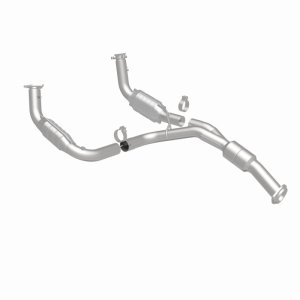 Chevrolet Silverado 2500 Catalytic Converter - Magnaflow - Direct-Fit - `11-`19