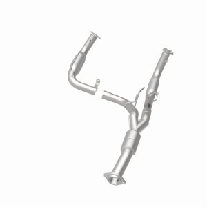Chevrolet Silverado 2500 Catalytic Converter - Magnaflow - Direct-Fit - `11-`19