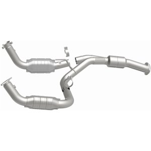 GMC 2500HD Catalytic Converter - Magnaflow - Direct-Fit - `11-`19
