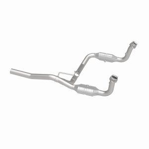 Dodge Nitro Catalytic Converter - Magnaflow - OEM Grade Direct-Fit - `07-`11