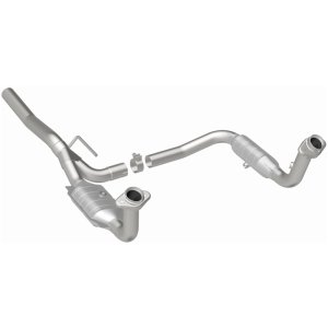 Dodge Nitro Catalytic Converter - Magnaflow - OEM Grade Direct-Fit - `07-`11