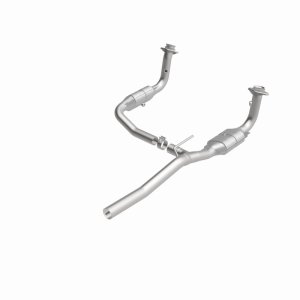 Dodge Nitro Catalytic Converter - Magnaflow - OEM Grade Direct-Fit - `07-`11