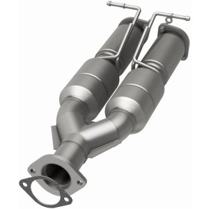 Volvo XC90 Catalytic Converter - Magnaflow - OEM Grade Direct-Fit - `05-`11