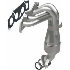 Toyota Highlander Catalytic Converter - Magnaflow - OEM Grade Direct-Fit - `04-`07