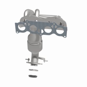 Toyota Highlander Catalytic Converter - Magnaflow - OEM Grade Direct-Fit - `04-`07