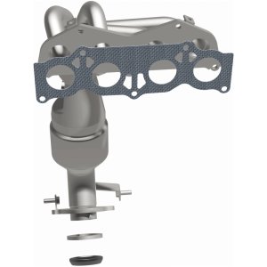 Toyota Highlander Catalytic Converter - Magnaflow - OEM Grade Direct-Fit - `04-`07
