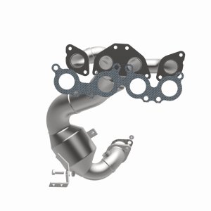 Volvo XC90 Catalytic Converter - Rear - Magnaflow - OEM Grade Direct-Fit - `05-`11