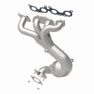 Volvo XC90 Catalytic Converter - Rear - Magnaflow - OEM Grade Direct-Fit - `05-`11