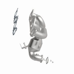 Volvo XC90 Catalytic Converter - Rear - Magnaflow - OEM Grade Direct-Fit - `05-`11