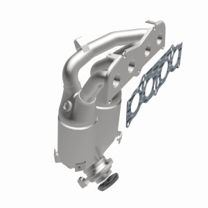 Toyota Highlander Catalytic Converter - Magnaflow - OEM Grade Direct-Fit - `01-`04