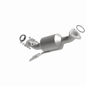 Cadillac CTS Catalytic Converter - Driver Side - Magnaflow - OEM Grade Direct-Fit - `03-`04