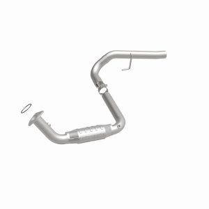 Cadillac Escalade Catalytic Converter - Driver Side - Magnaflow - Direct-Fit - `02-`06
