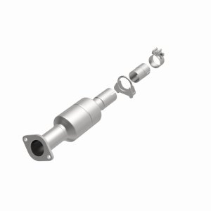 Hyundai Accent Catalytic Converter - Magnaflow - OEM Grade Direct-Fit - `12-`17 Hyundai Accent Catalytic Converter - Magnaflow - OEM Grade Direct-Fit - `12-`17