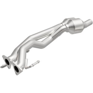 Volkswagen Touareg Catalytic Converter - Rear - Magnaflow - Direct Fit - `07-`10