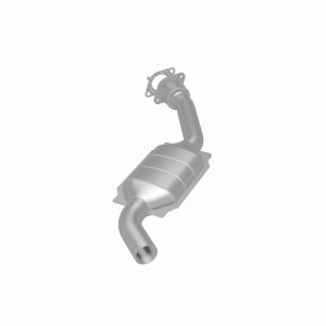 Ford Taurus Catalytic Converter - Magnaflow - OEM Grade Direct-Fit - `00-`07