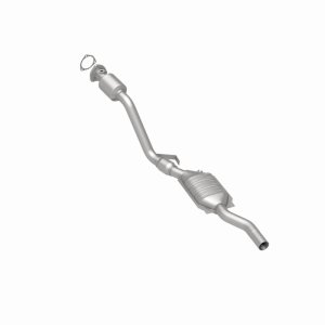 Volkswagen Passat Catalytic Converter - Magnaflow - Direct Fit - `00-`05