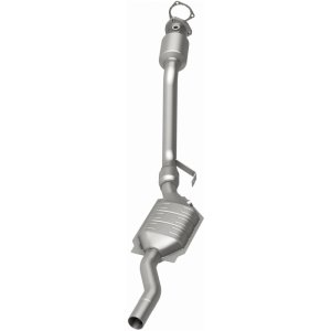 Volkswagen Passat Catalytic Converter - Magnaflow - Direct Fit - `00-`05